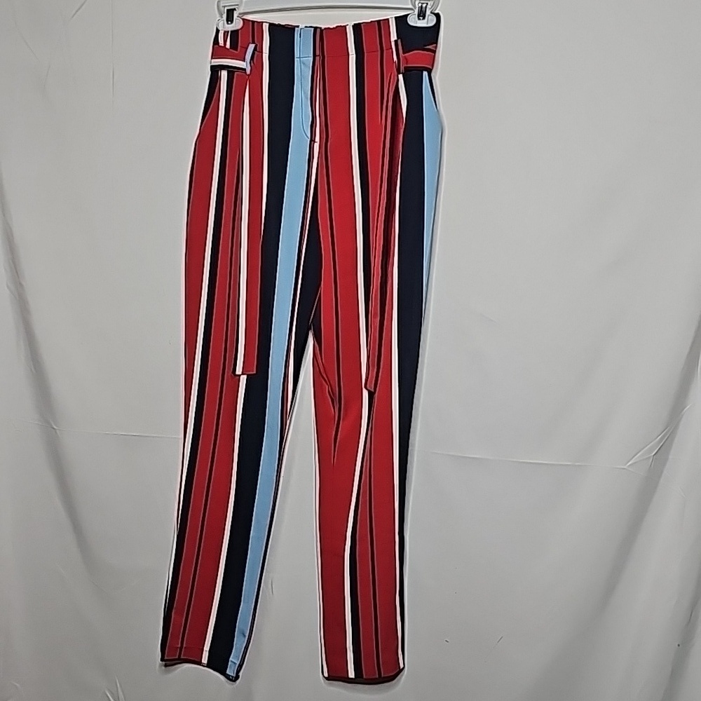 NWOT Romeo + Juliet Couture striped high rise straight leg with belt pants sz S